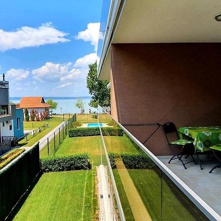 Elegant Apartman Siófok Buitenkant foto